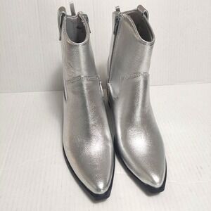 Old Navy Womens Size 6 Metallic Silver Western Style Ankle Boots Side Zip NWOT